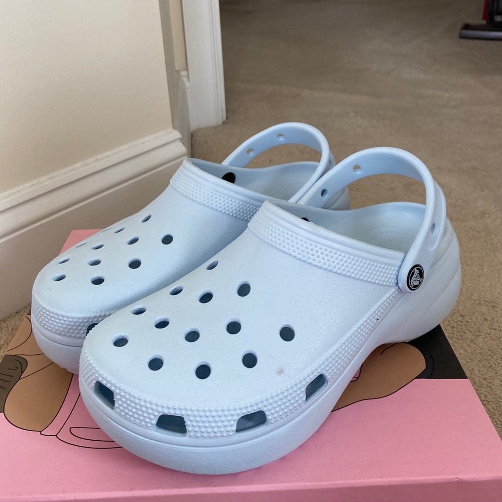 Women’s platform crocs